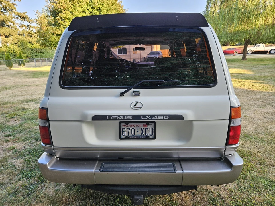 1997 Lexus LX 1st Gen - Image 10 of 31
