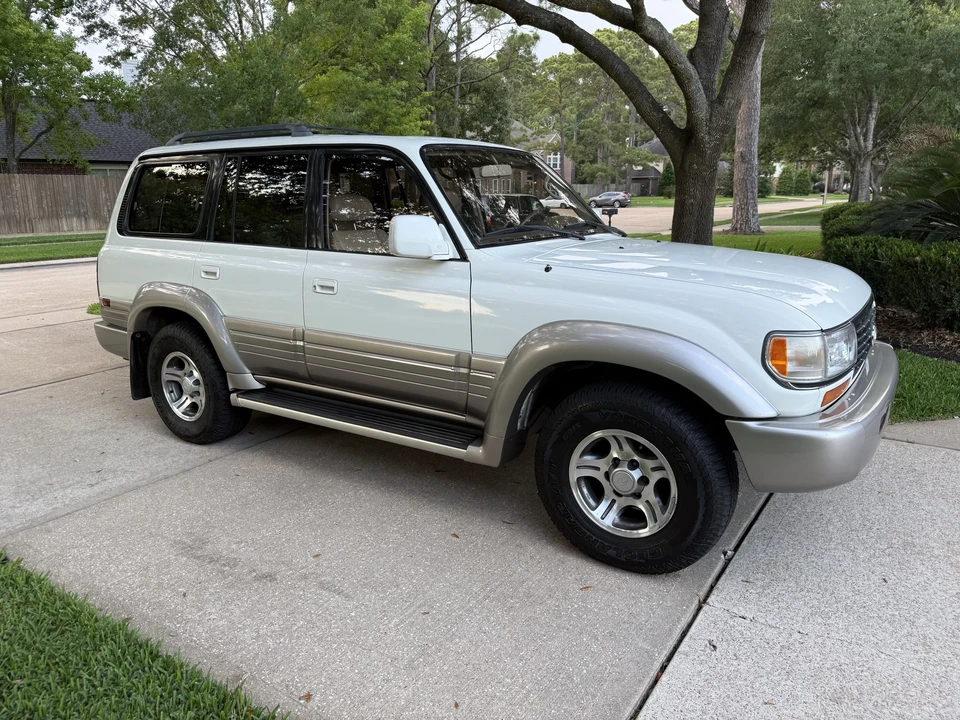 1997 Lexus LX 1st Gen - Image 31 of 31