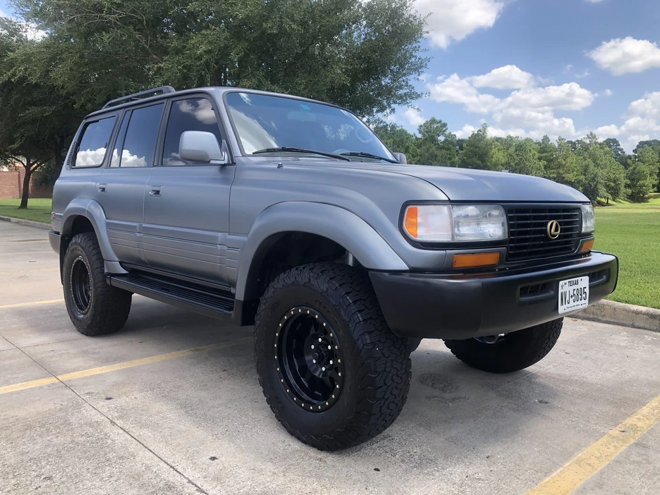 1997 Lexus LX 1st Gen - Image 2 of 31