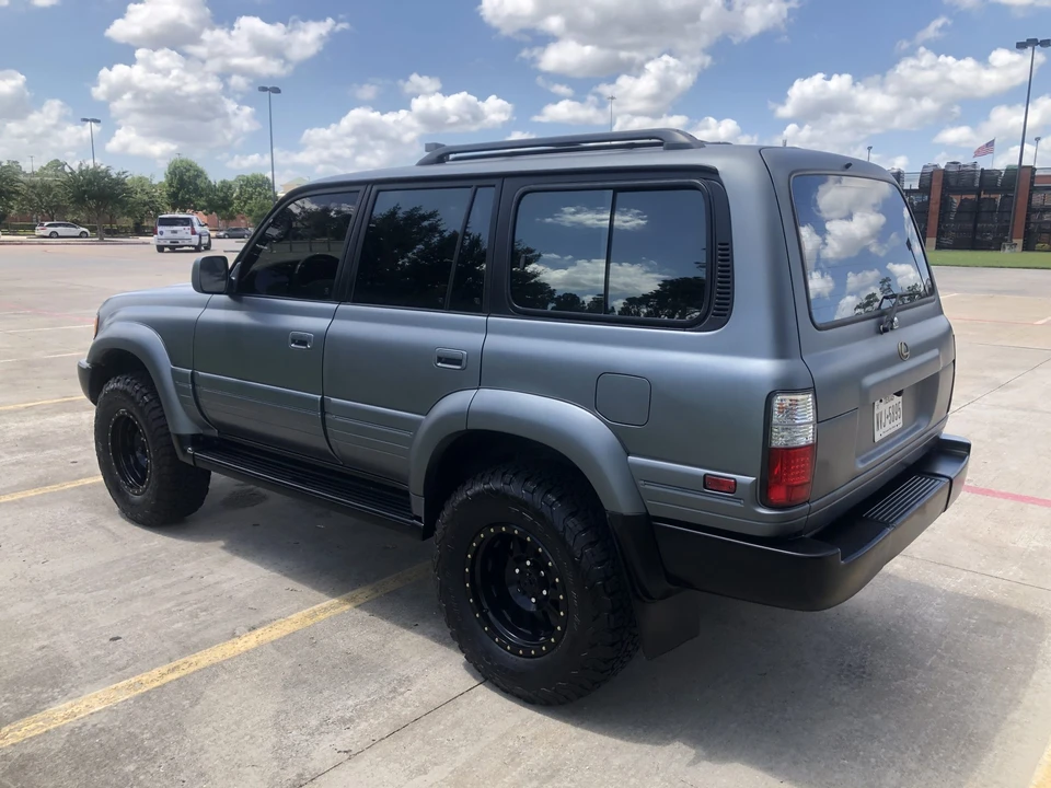 1997 Lexus LX 1st Gen - Image 10 of 31