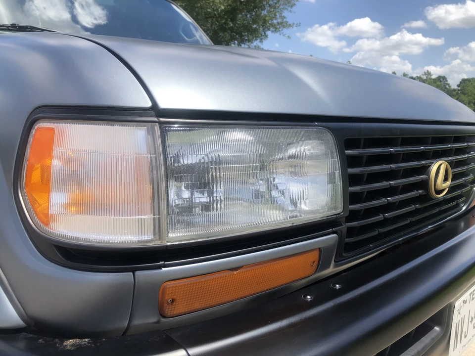 1997 Lexus LX 1st Gen - Image 18 of 31