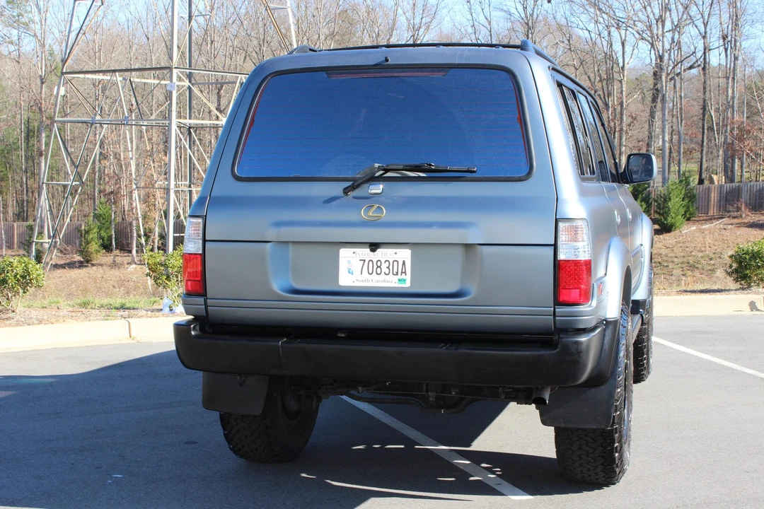 1997 Lexus LX 1st Gen - Image 26 of 31