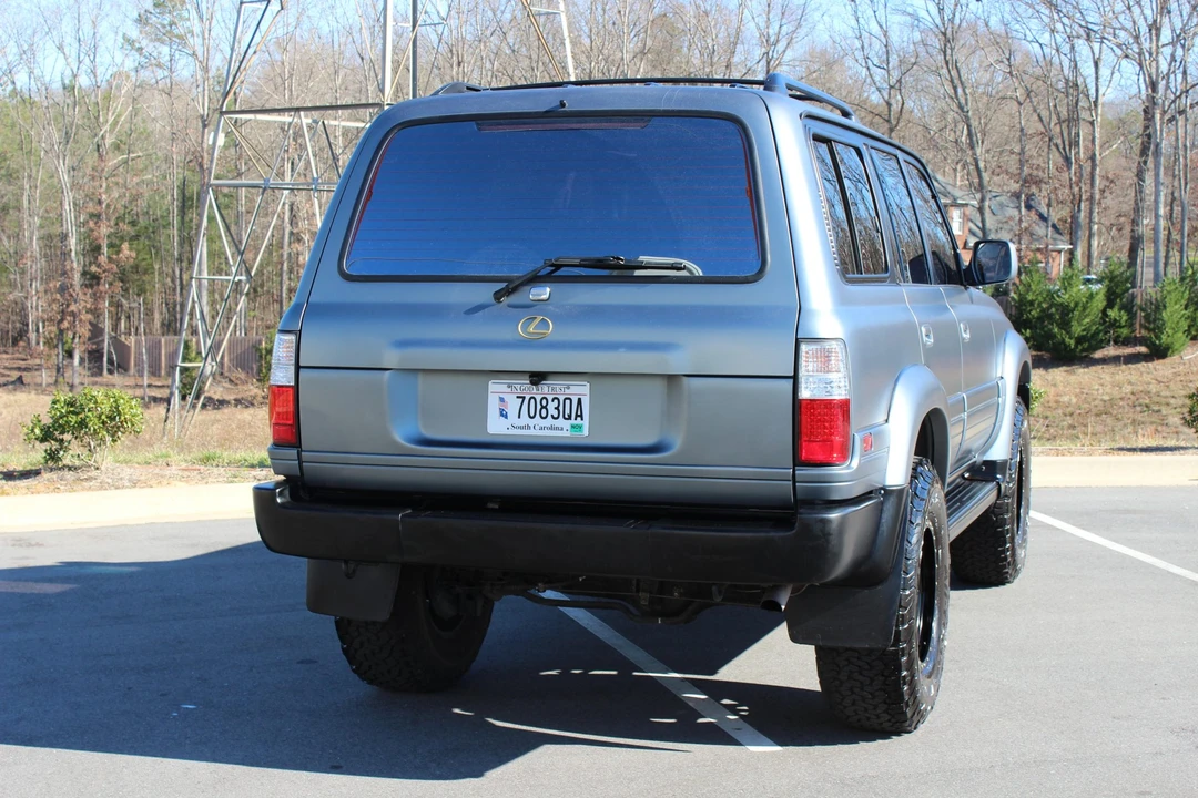 1997 Lexus LX 1st Gen - Image 25 of 31