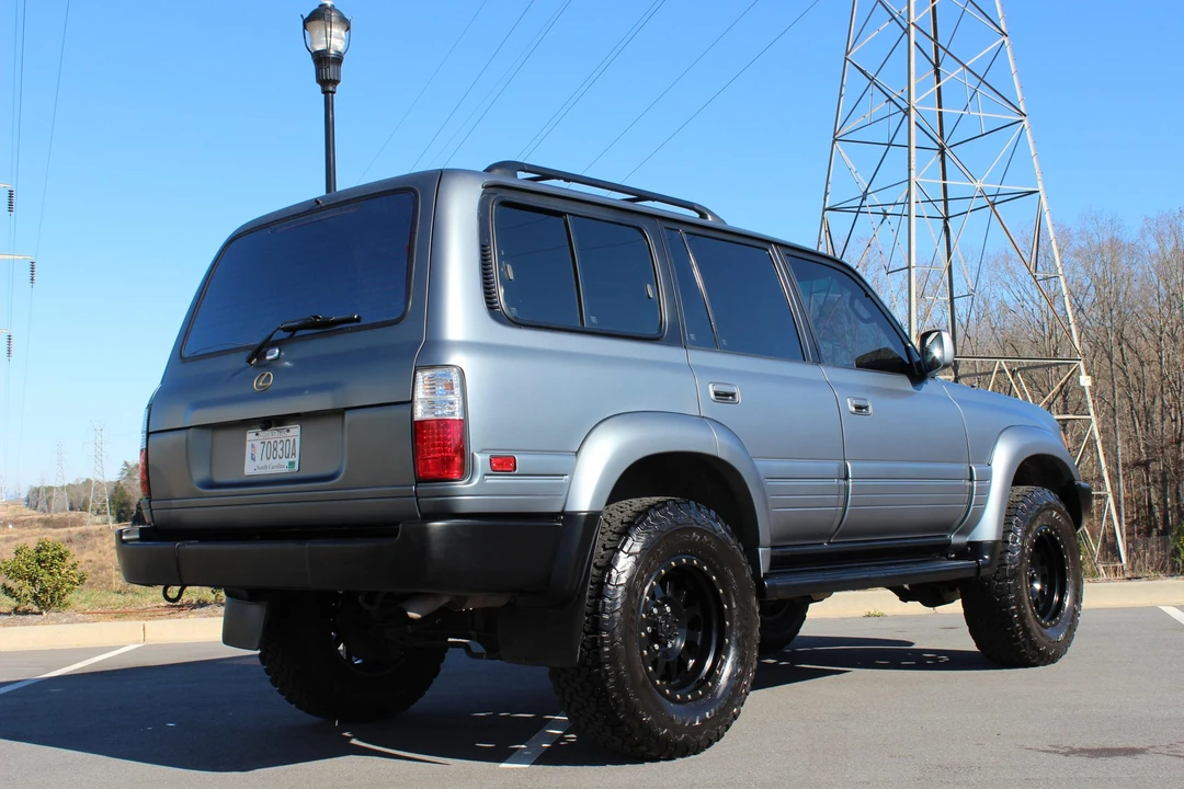 1997 Lexus LX 1st Gen - Image 21 of 31
