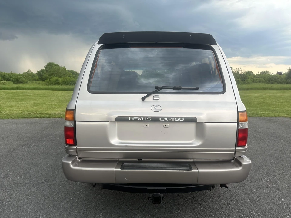 1997 Lexus LX 1st Gen - Image 20 of 31