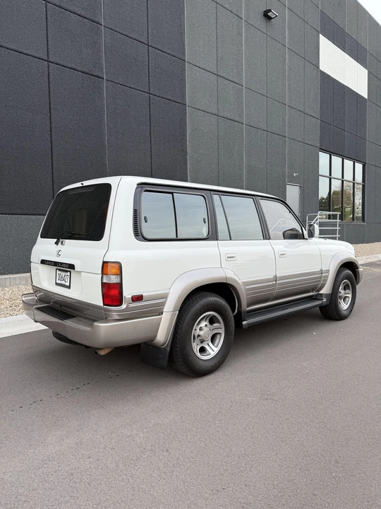 1997 Lexus LX 1st Gen - Image 10 of 31