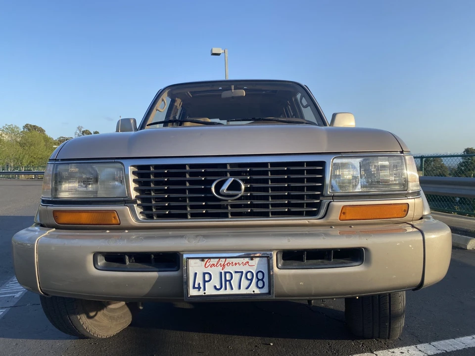 1997 Lexus LX 1st Gen - Image 23 of 31
