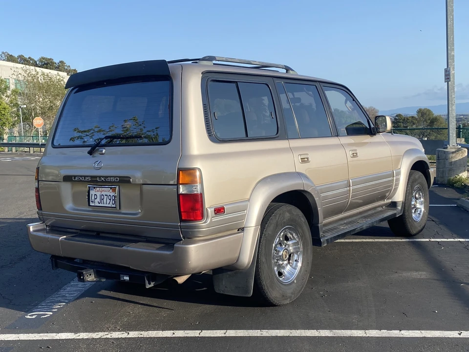 1997 Lexus LX 1st Gen - Image 14 of 31