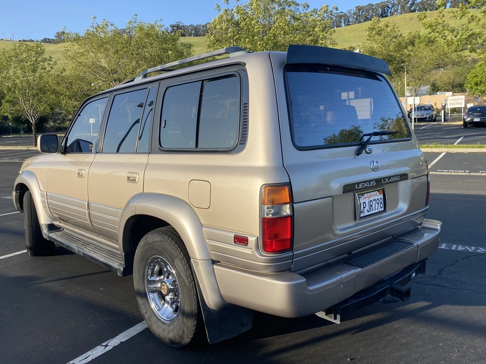 1997 Lexus LX 1st Gen - Image 10 of 31