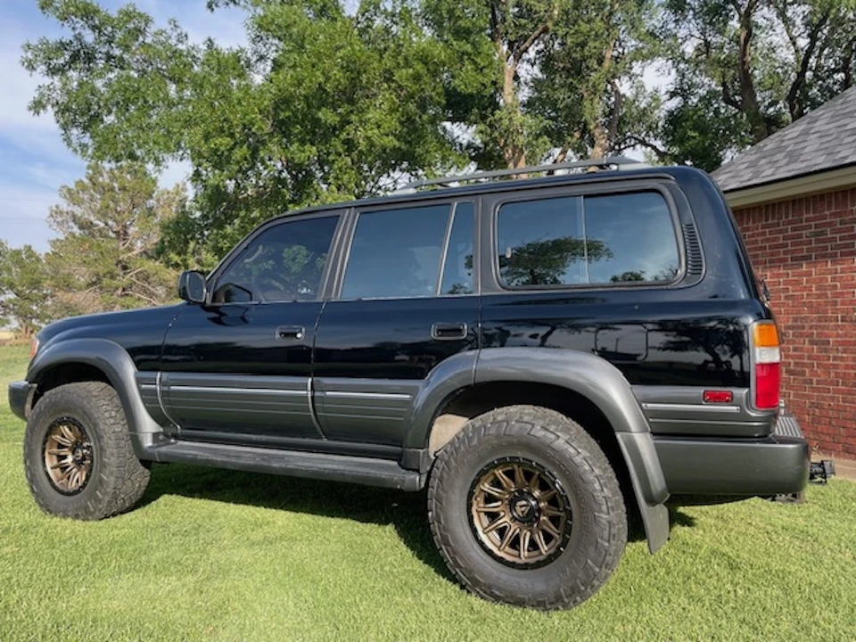 1997 Lexus LX 1st Gen - Image 7 of 31