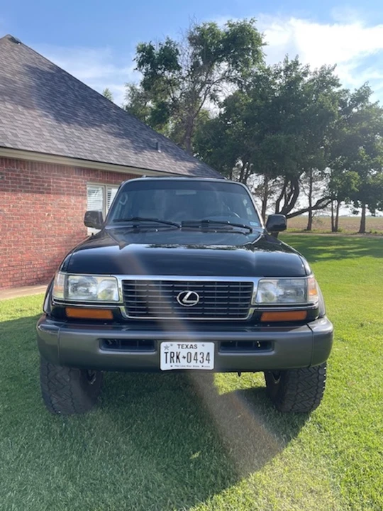 1997 Lexus LX 1st Gen - Image 28 of 31
