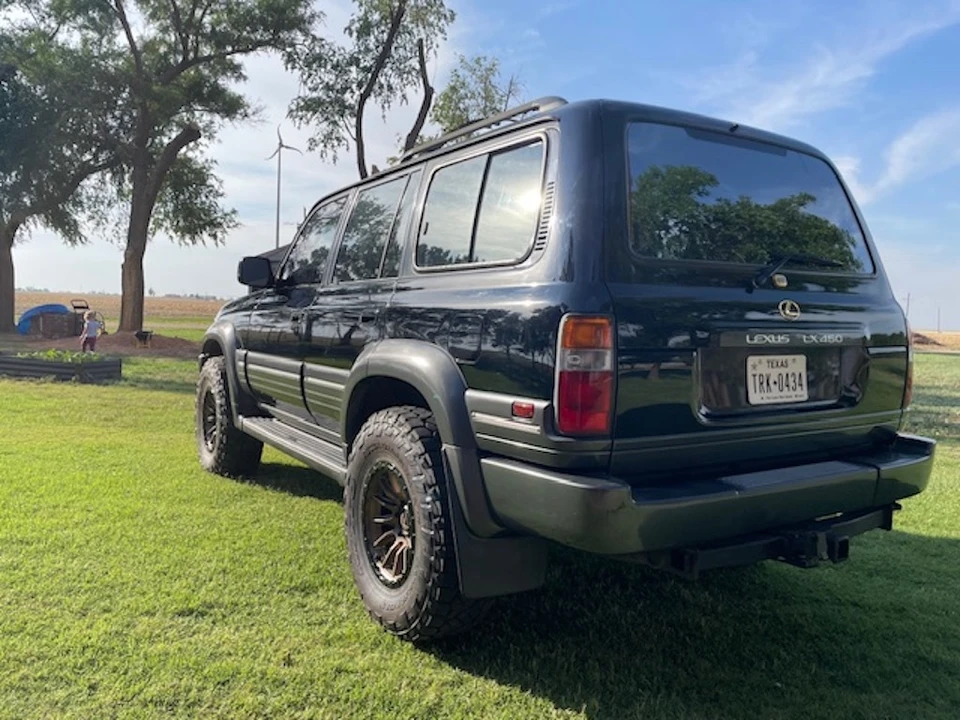1997 Lexus LX 1st Gen - Image 9 of 31