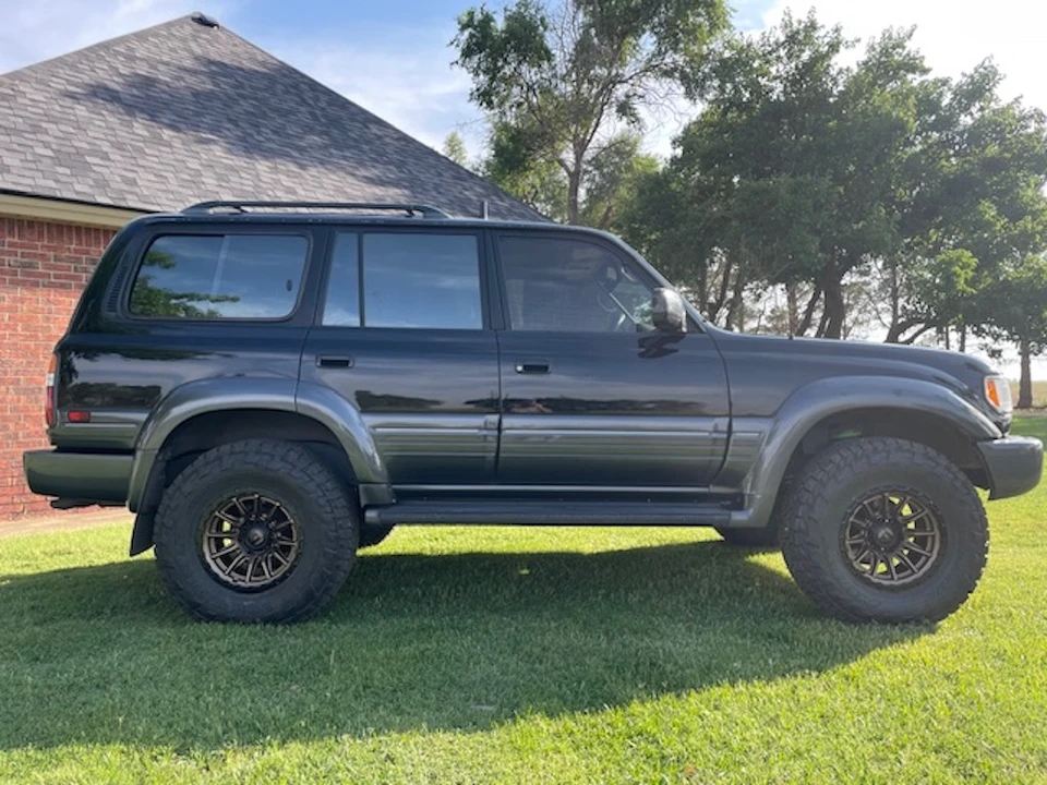 1997 Lexus LX 1st Gen - Image 20 of 31
