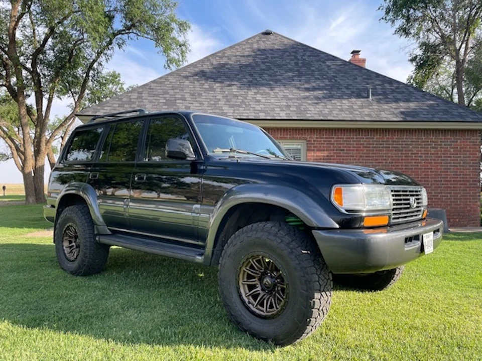 1997 Lexus LX 1st Gen - Image 23 of 31