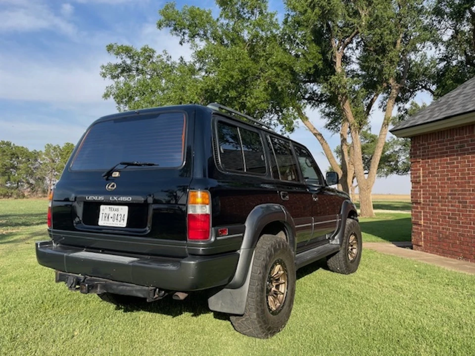 1997 Lexus LX 1st Gen - Image 15 of 31
