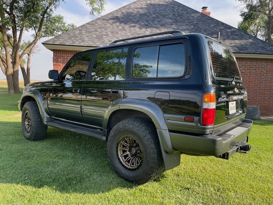 1997 Lexus LX 1st Gen - Image 8 of 31