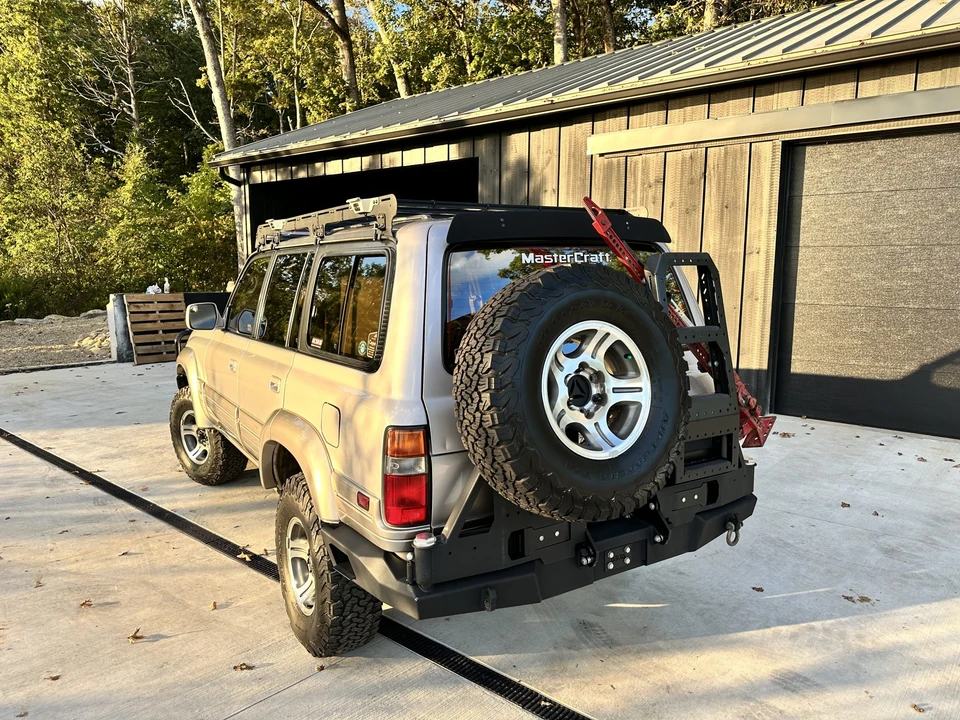 1997 Lexus LX 1st Gen - Image 12 of 31