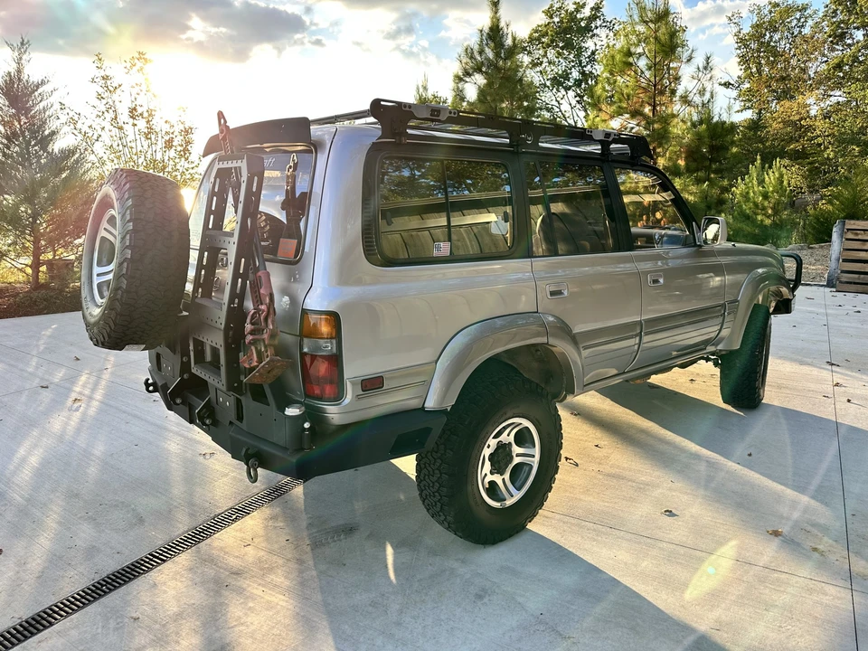 1997 Lexus LX 1st Gen - Image 8 of 31