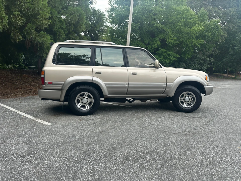 1997 Lexus LX 1st Gen - Image 8 of 31