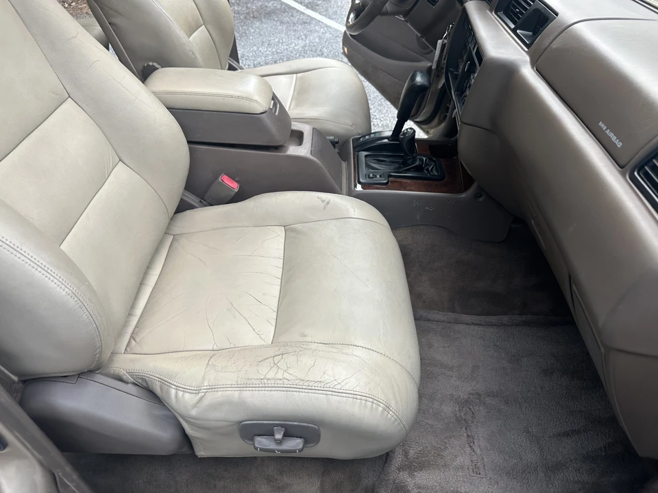 1997 Lexus LX 1st Gen - Image 20 of 31