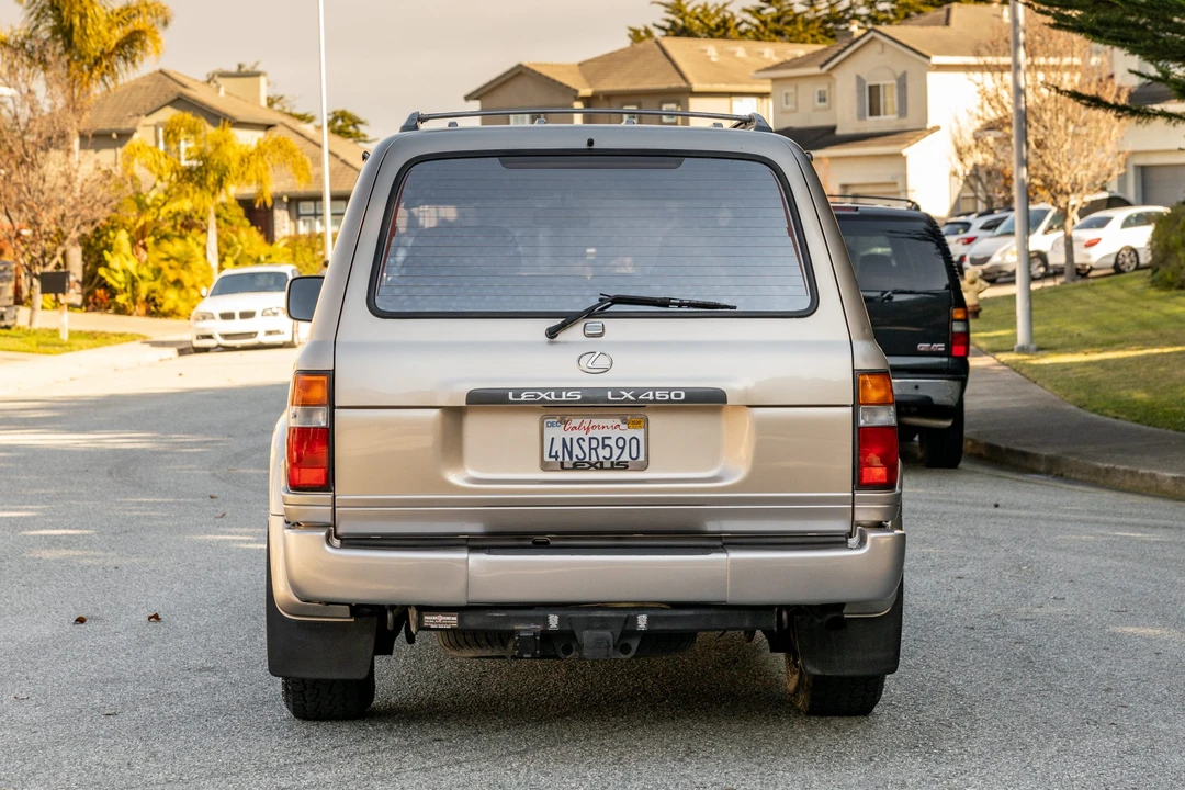 1997 Lexus LX 1st Gen - Image 9 of 31