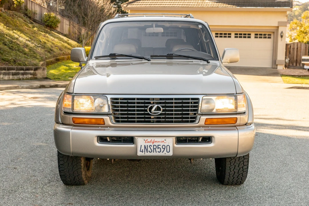 1997 Lexus LX 1st Gen - Image 3 of 31