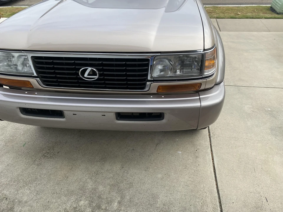 1997 Lexus LX 1st Gen - Image 25 of 31