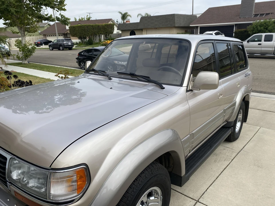 1997 Lexus LX 1st Gen - Image 14 of 31