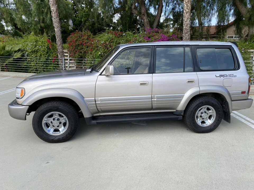 1997 Lexus LX 1st Gen - Image 2 of 31