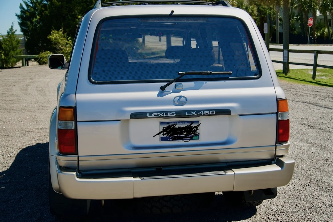 1997 Lexus LX 1st Gen - Image 20 of 31