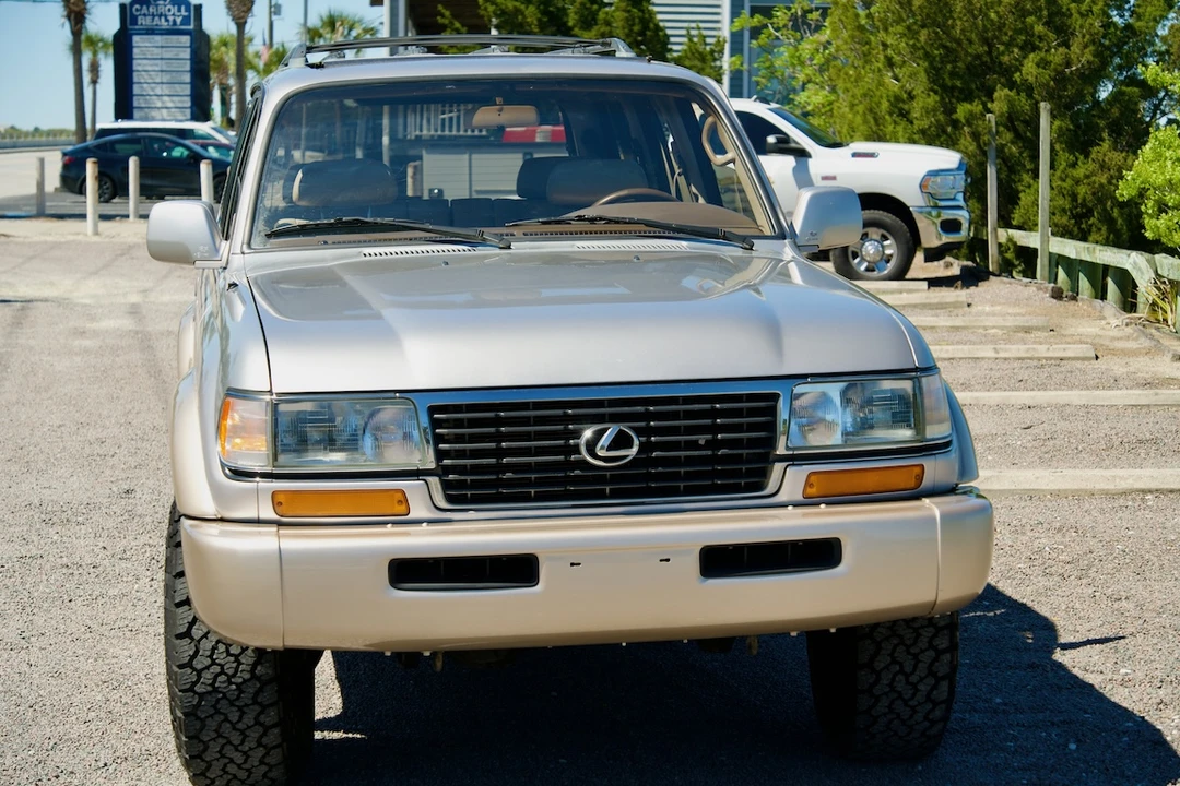 1997 Lexus LX 1st Gen - Image 10 of 31