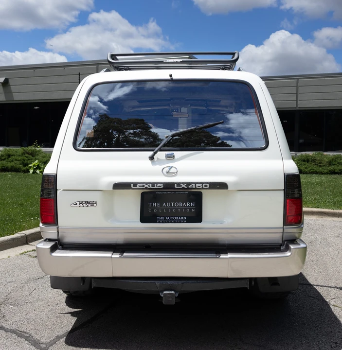 1997 Lexus LX 1st Gen - Image 4 of 31