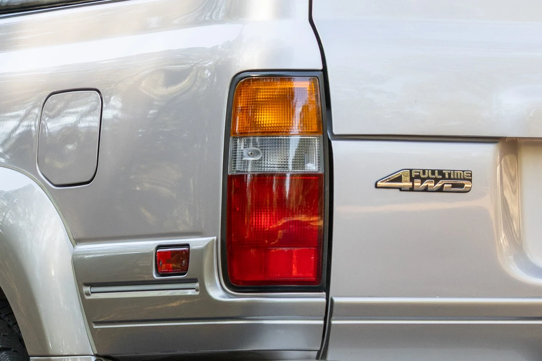 1997 Lexus LX 1st Gen - Image 20 of 31