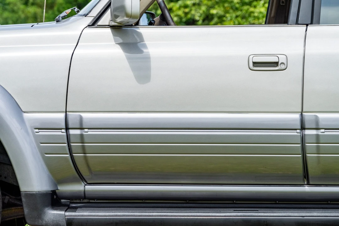 1997 Lexus LX 1st Gen - Image 25 of 31