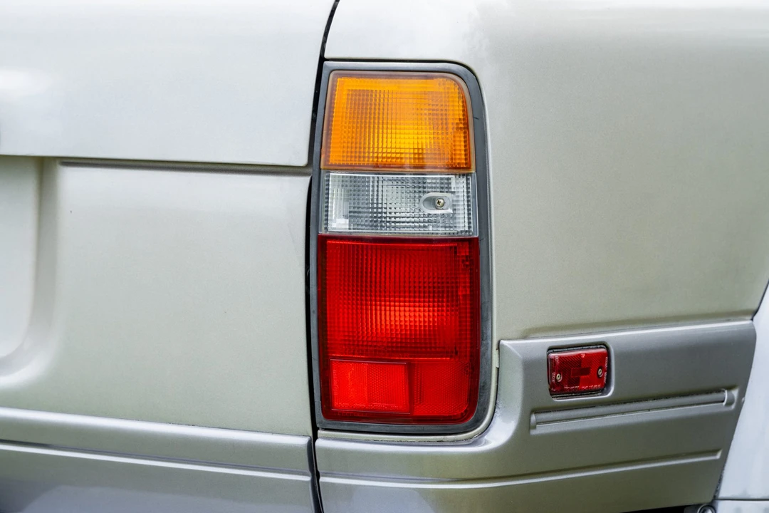 1997 Lexus LX 1st Gen - Image 13 of 31