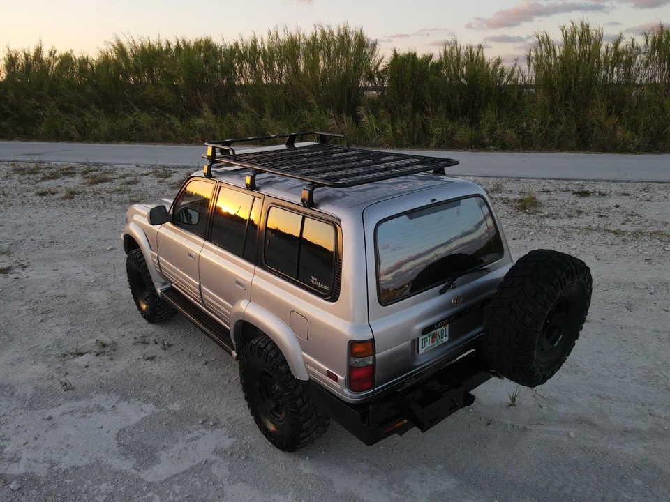 1997 Lexus LX 1st Gen - Image 6 of 31