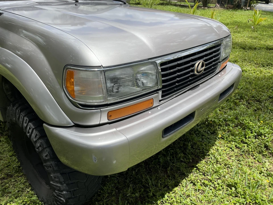 1997 Lexus LX 1st Gen - Image 27 of 31