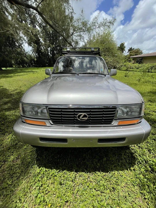 1997 Lexus LX 1st Gen - Image 20 of 31