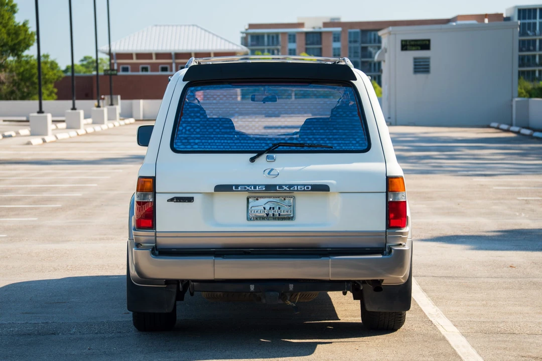 1997 Lexus LX 1st Gen - Image 11 of 31