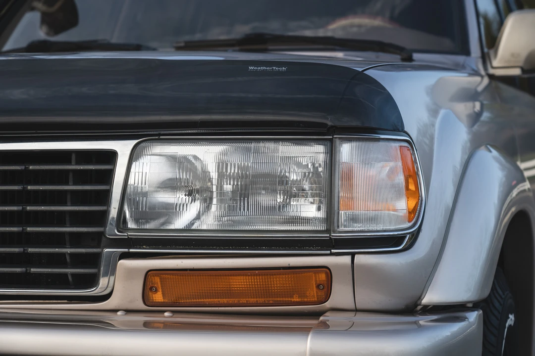 1997 Lexus LX 1st Gen - Image 25 of 31