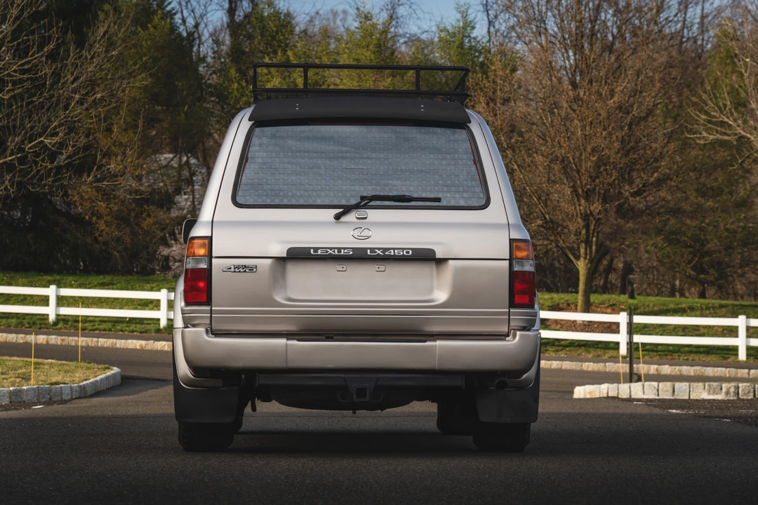 1997 Lexus LX 1st Gen - Image 8 of 31
