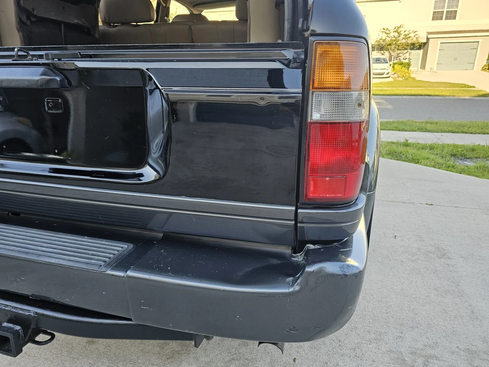 1997 Lexus LX 1st Gen - Image 22 of 31