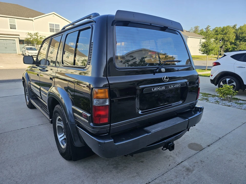 1997 Lexus LX 1st Gen - Image 8 of 31