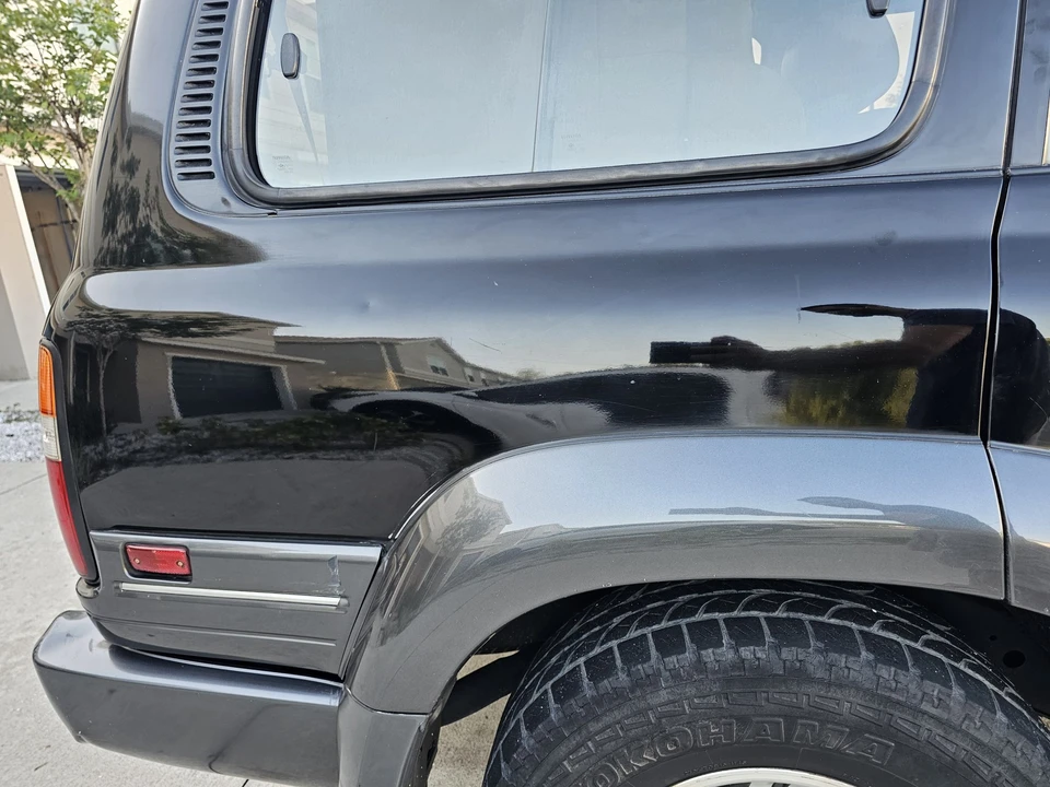 1997 Lexus LX 1st Gen - Image 20 of 31