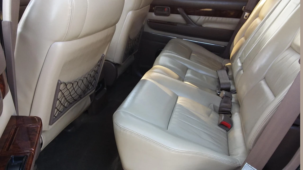 1997 Lexus LX 1st Gen - Image 6 of 20