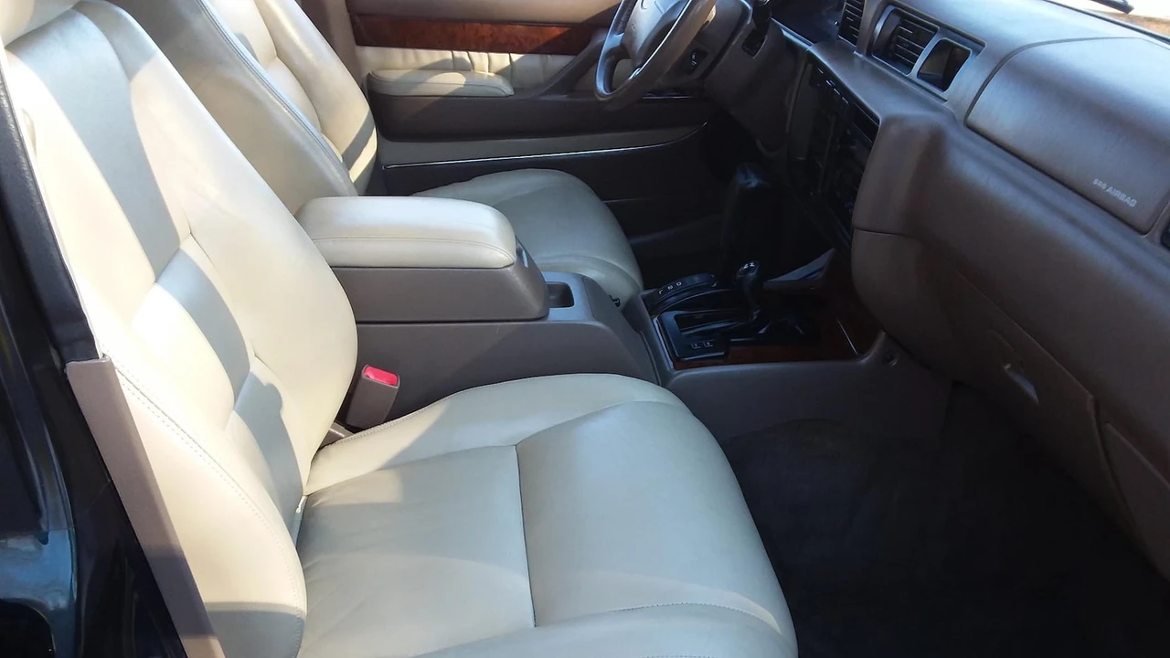 1997 Lexus LX 1st Gen - Image 9 of 20