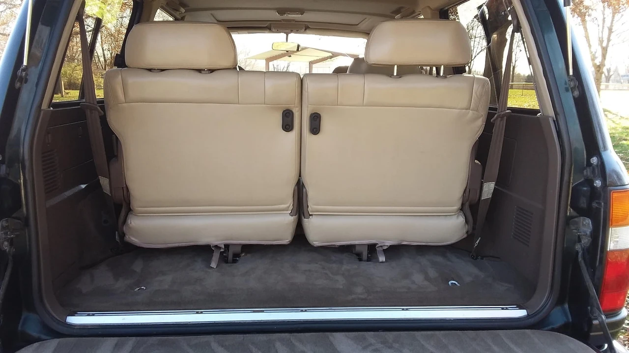 1997 Lexus LX 1st Gen - Image 14 of 20