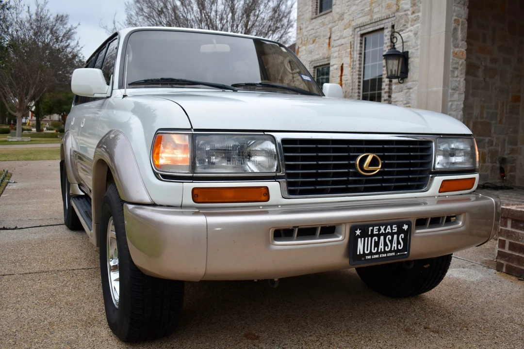 1997 Lexus LX 1st Gen - Image 2 of 31