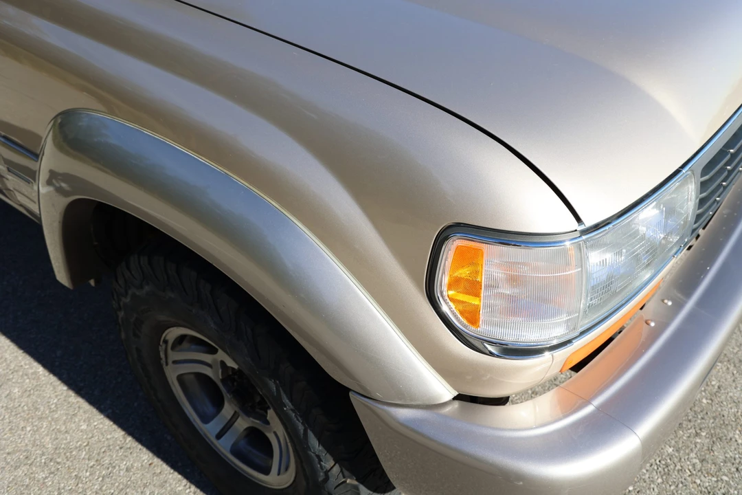1997 Lexus LX 1st Gen - Image 19 of 31