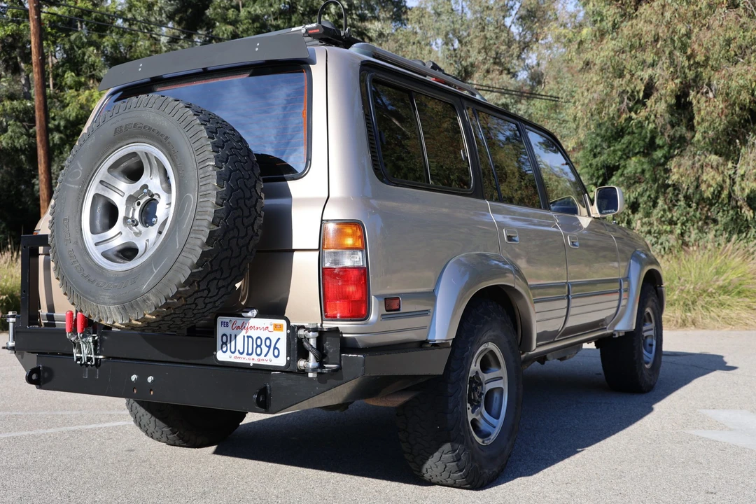 1997 Lexus LX 1st Gen - Image 6 of 31
